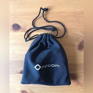 Aircom Airtubes Black w Built In Microphone & Carry Bag